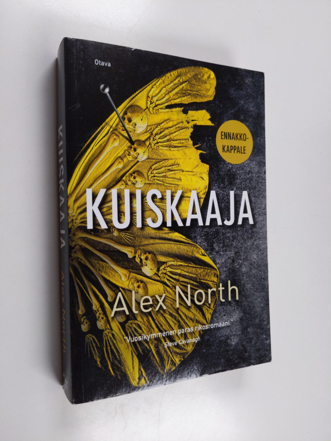 Alex North : Kuiskaaja (ennakkokappale)