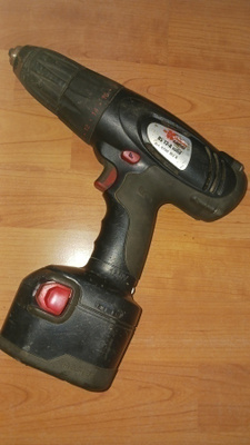Würth 12 ja Metabo akkupprakoneet