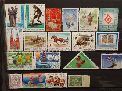 Suomi postituoreita ** postimerkkejä 19kpl