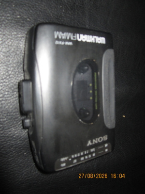 Sony Walkman WM-FX12 FM/AM radio- ja kasettisoitin
