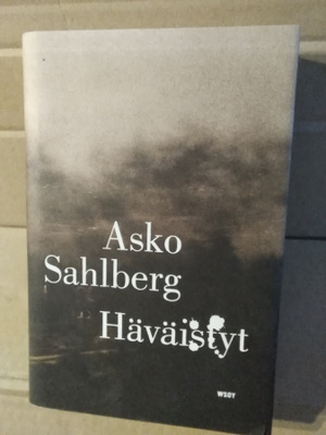 Asko Sahlberg: Häväistyt