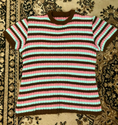 Handmade neule