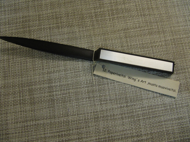 Kirjeveitsi. Wing´S Art muovinen.