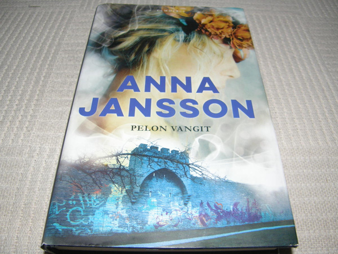 Anna Jansson Pelon vangit  -sid