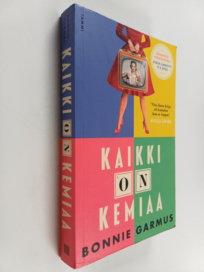 Bonnie Garmus : Kaikki on kemiaa