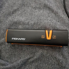 Fiskars Xsharp kirveen- ja veitsenteroitin - pikkukuva 2