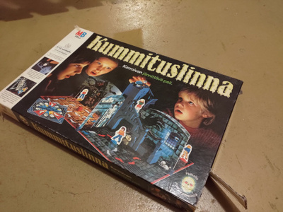 MB Kummituslinna pelin (1986) osia