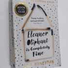 Gail Honeyman : Eleanor Oliphant is completely fine - pikkukuva 1