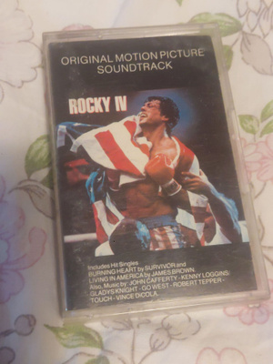 ROCKY IV
