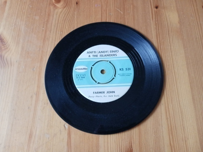 Antti (Andy) Einiö & The Islanders – Farmer John 7" 1964
