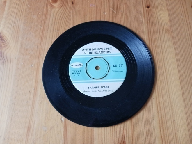 Antti (Andy) Einiö & The Islanders – Farmer John 7" 1964