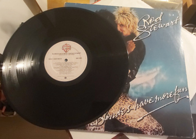 5 LP-Levyä Rod Stewart, Wham, Taco, Michael & Diana