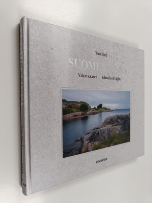 Tim Bird : Suomenlinna : valon saaret = islands of light