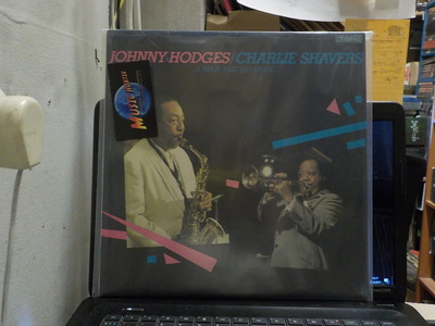 JOHNNY HODGES / CHARLIE SHAVERS - A MAN AND HIS MUSIC LP