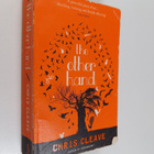 Chris Cleave : The other hand - pikkukuva 1