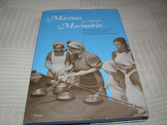 Liisa Koskelainen Marttaa ja vähän Mariaakin  -sid