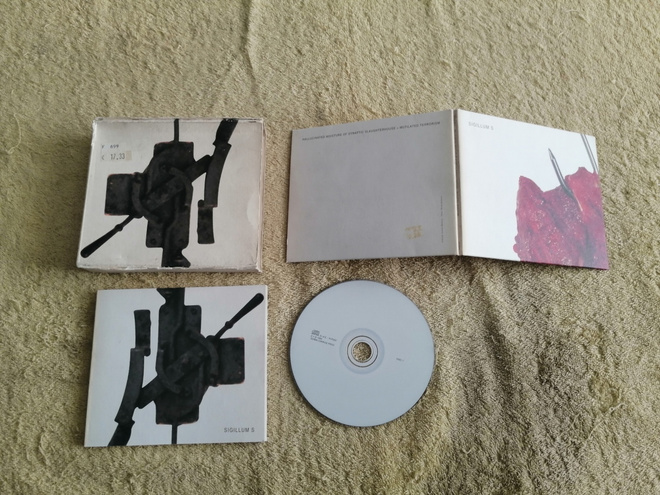 SIGILLUM S - Malattia: Hallucinated Moisture BOXCD