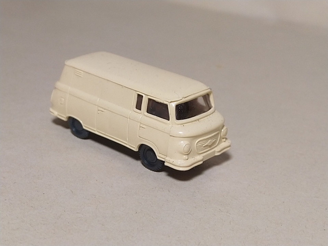 Barkas B1000 pakettiauto 1961	beige 1:87	S.E.S