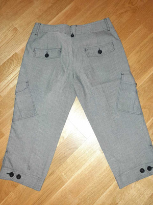 Ruskeat caprit koko 40
