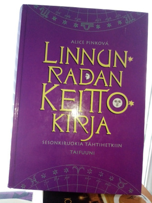 Pinkova : Linnunradan keittokirja ( SIS POSTIKULU)