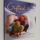 Mags Kandis : Gifted : lovely little things to knit + cro... - pikkukuva 1