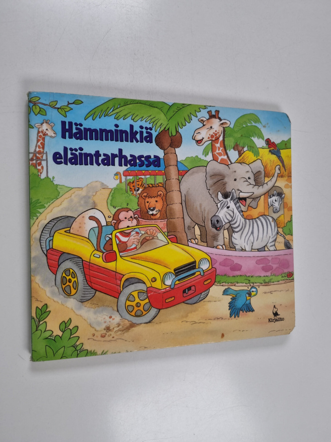 Katharina Brenner : Hämminkiä eläintarhassa