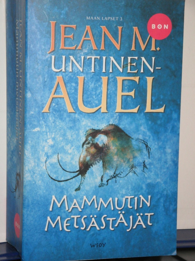 Jean M. Untinen-Auel : Mammutin metsästäjät