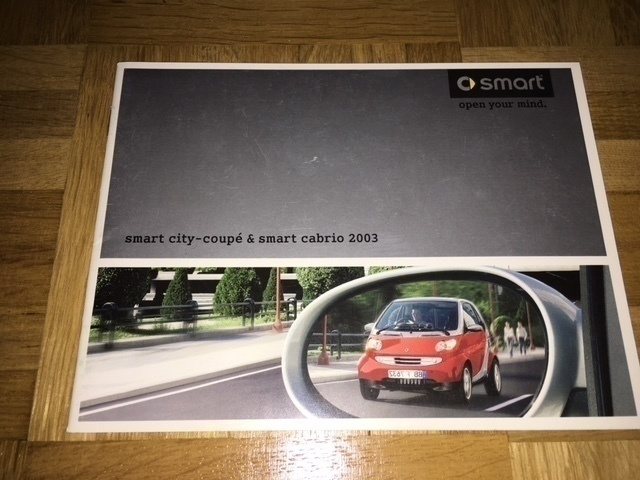 Esite Smart city-coupe ja Smart cabrio 2003. Mercedes