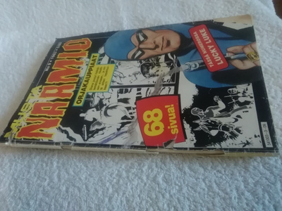 MUSTANAAMIO 9 / 1983