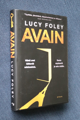Lucy Foley : Avain ( 1.p. 2022 )