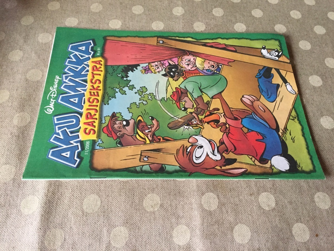 AKU ANKKA SARJISEKSTRA 11/2006 HYVÄ