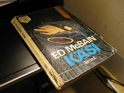 Ed McBain: Käsi
