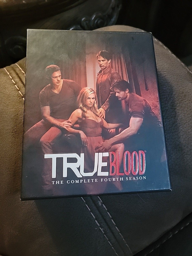 TRUE BLOOD:THE COMPLETE FOURTH SEASON BLURAY