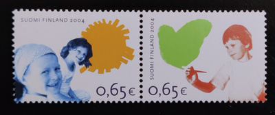 2004 Lapsen oikeudet merkkipari **