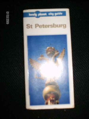 Lonely Planet -matkaopas: St Petersburg City Guide (1996)