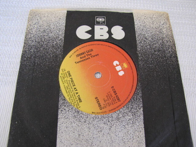 Johnny Cash One piece at the time 7 45 UK 1976