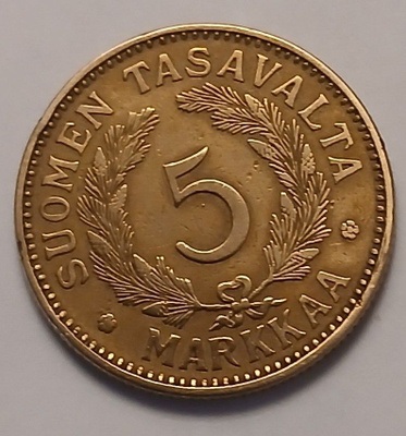 Alumiinipronssi  5 markka vuodelta 1930.