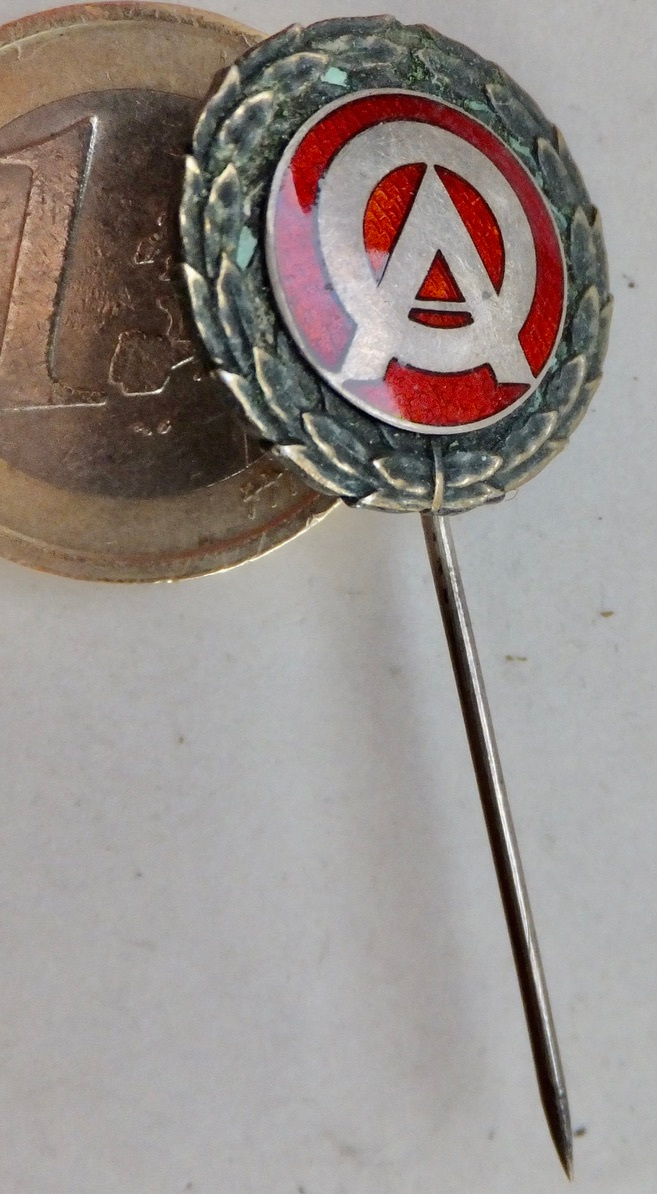VANHA Merkki OA Mikä lie? Hopeaa