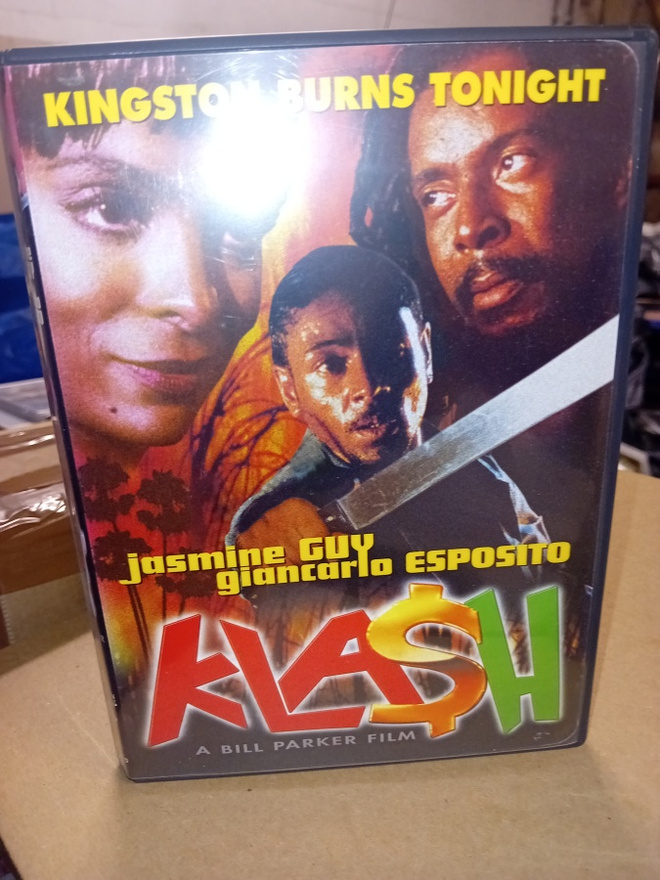 DVD KLASH ( USA aluekoodi 1 ) SIS POSTIKULU