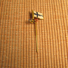Rintaneula Olympiamerkit  ja Suomen lippu. - pikkukuva 2