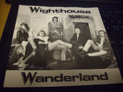 7" single : WIGHTHOUSE WANDERLAND ; Caroline