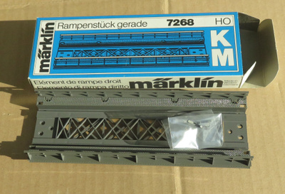 Märklin suora ramppiosa