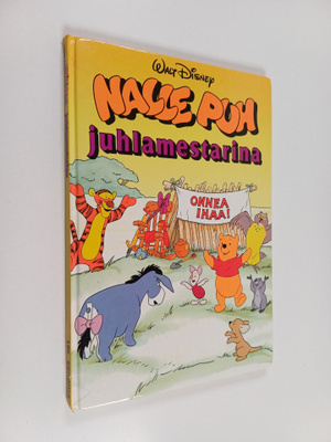 Walt Disney : Nalle Puh juhlamestarina : Disneyn satuluke...