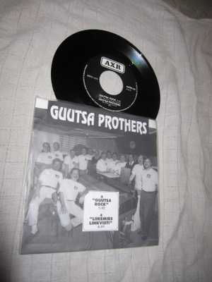 Guutsa Prothers – Guutsa Rock