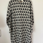 H&M XL 44 mekko koirakuvio uudenveroinen - pikkukuva 1