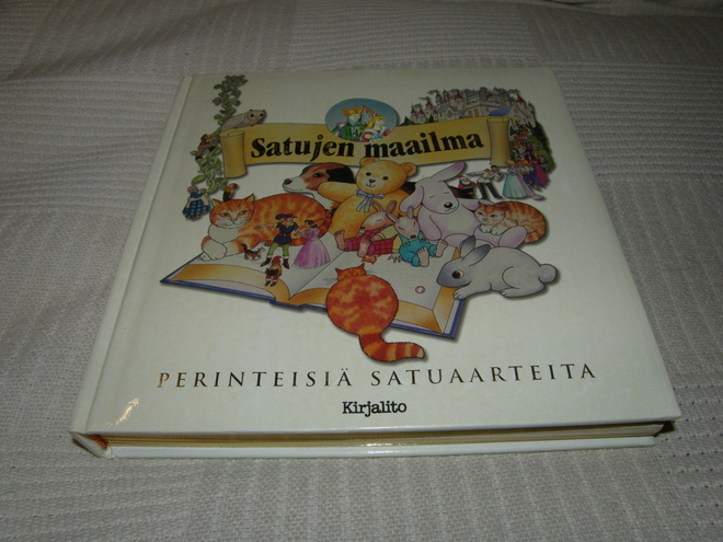 Satujen maailma Perinteisiä satuaarteita