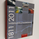 Jari Hanski : Hyödyllistä ja kaunistavaa : Senaatti-kiint... - pikkukuva 1