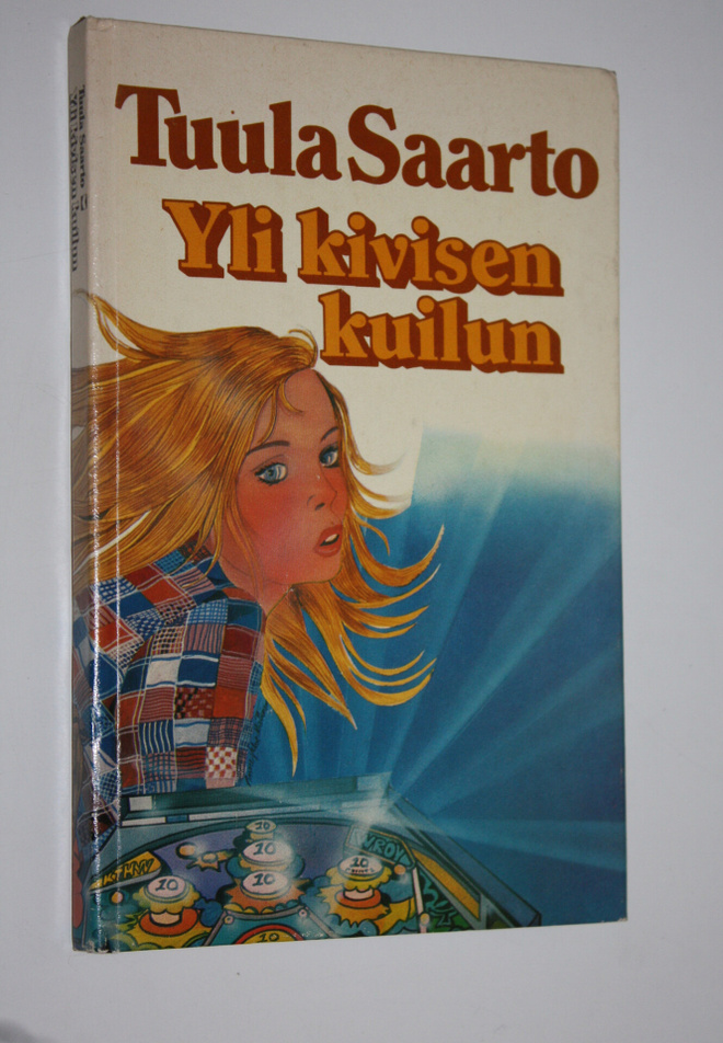 Tuula Saarto : Yli kivisen kuilun