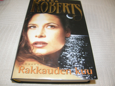 Nora Roberts Rakkauden kuu -sid