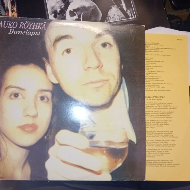 LP Kauko Röyhkä  : Ihmelapsi ( SIS POSTIKULU )